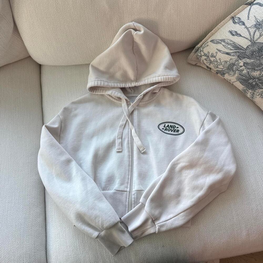 Land rover white zip up